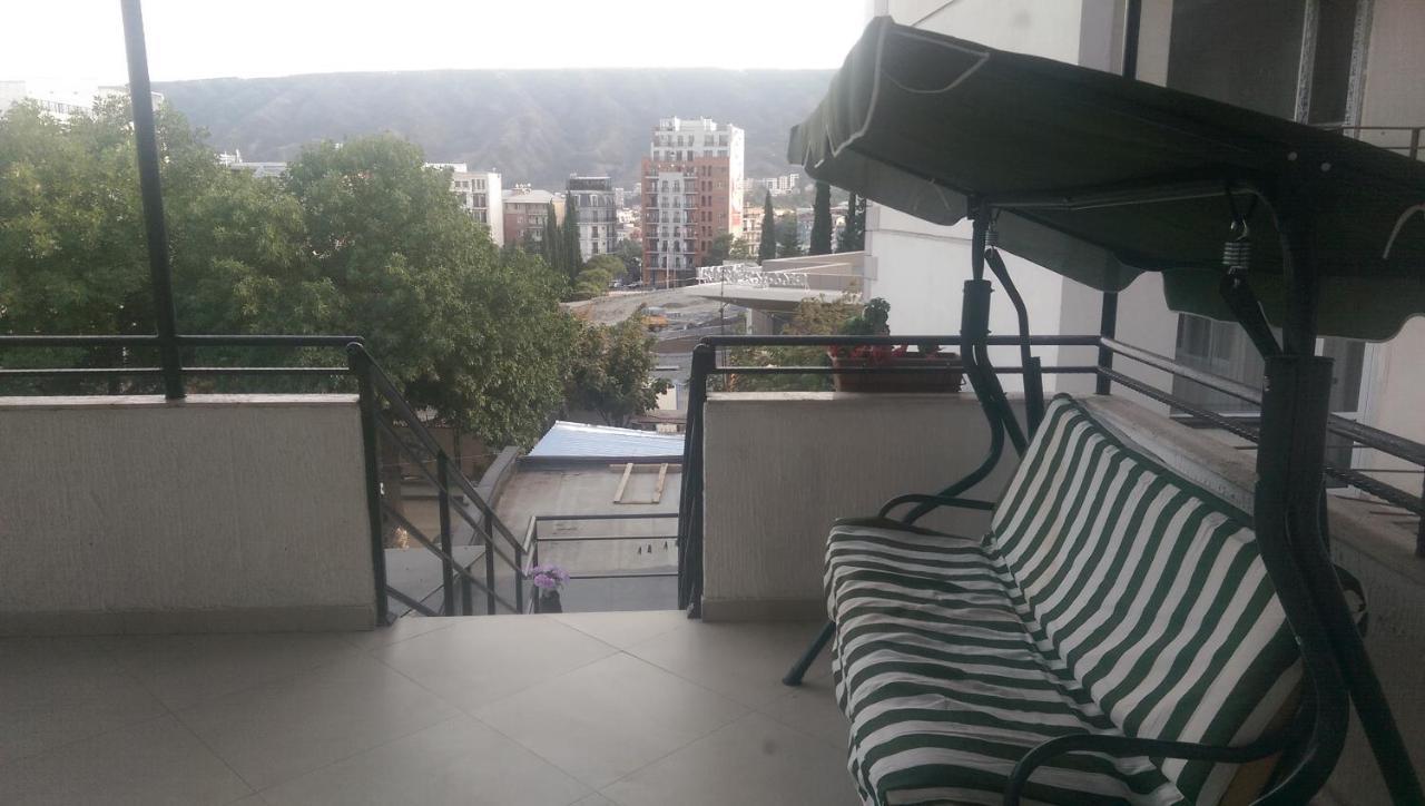 Gng Apartment 第比利斯 外观 照片