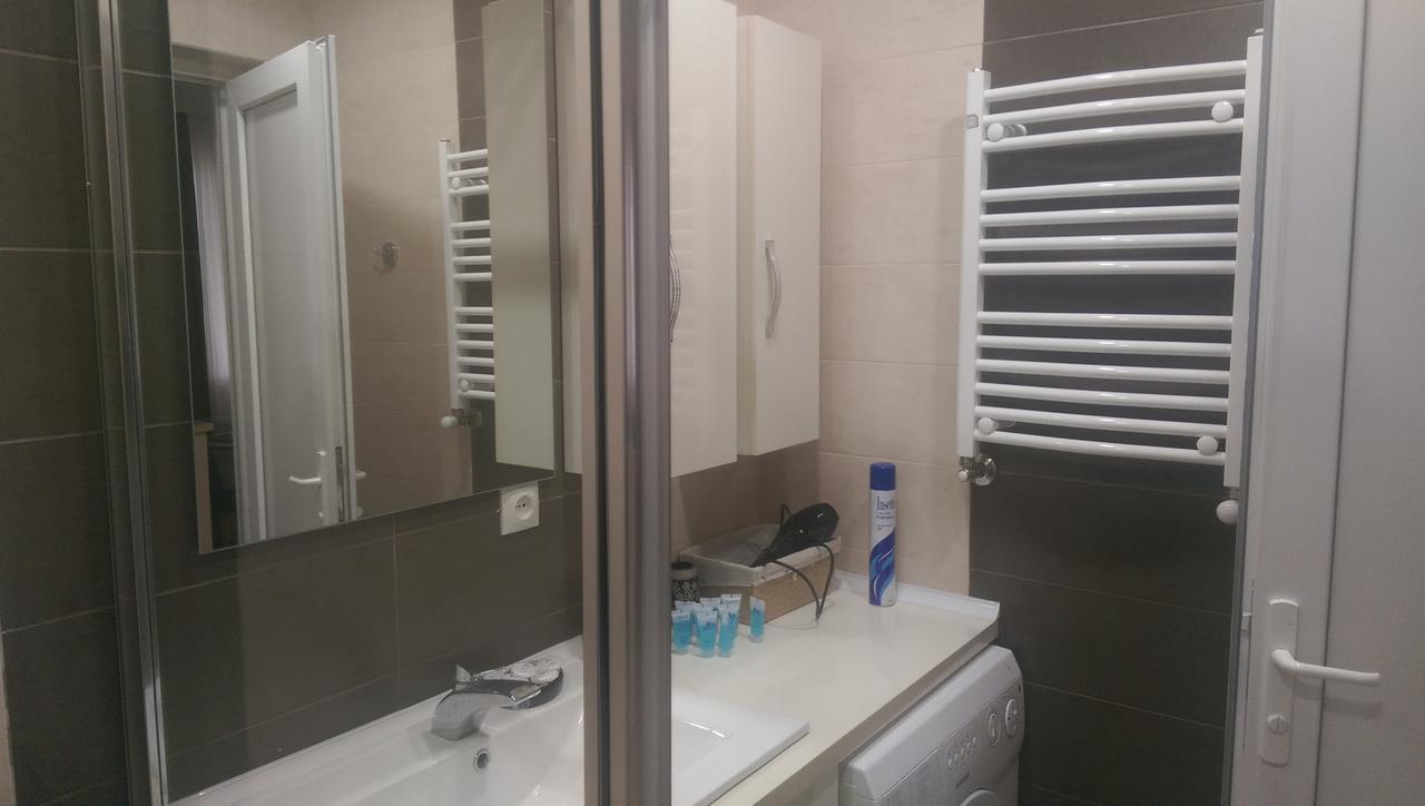 Gng Apartment 第比利斯 外观 照片